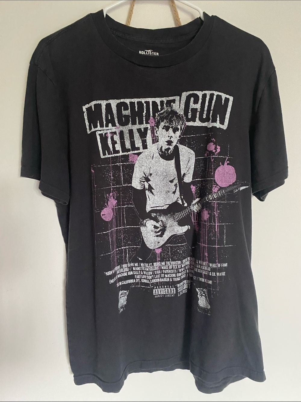Hollister Graphic Shirt Machine Gun Kelly Unisex Clothes